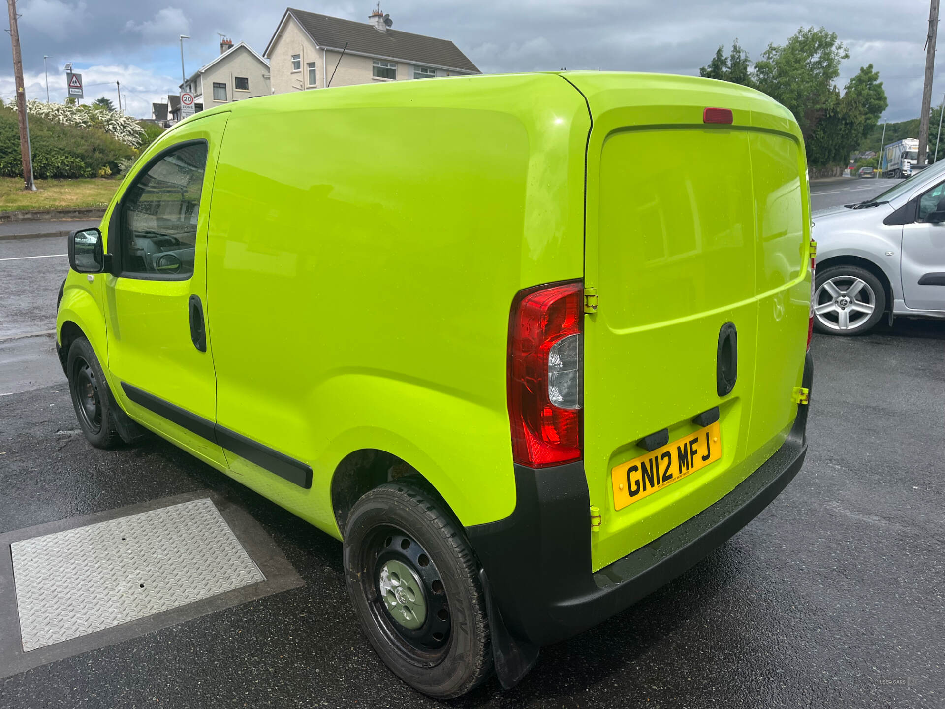 Jun 2012 Peugeot Bipper 1.3 HDi 75 S [non Start/Stop]