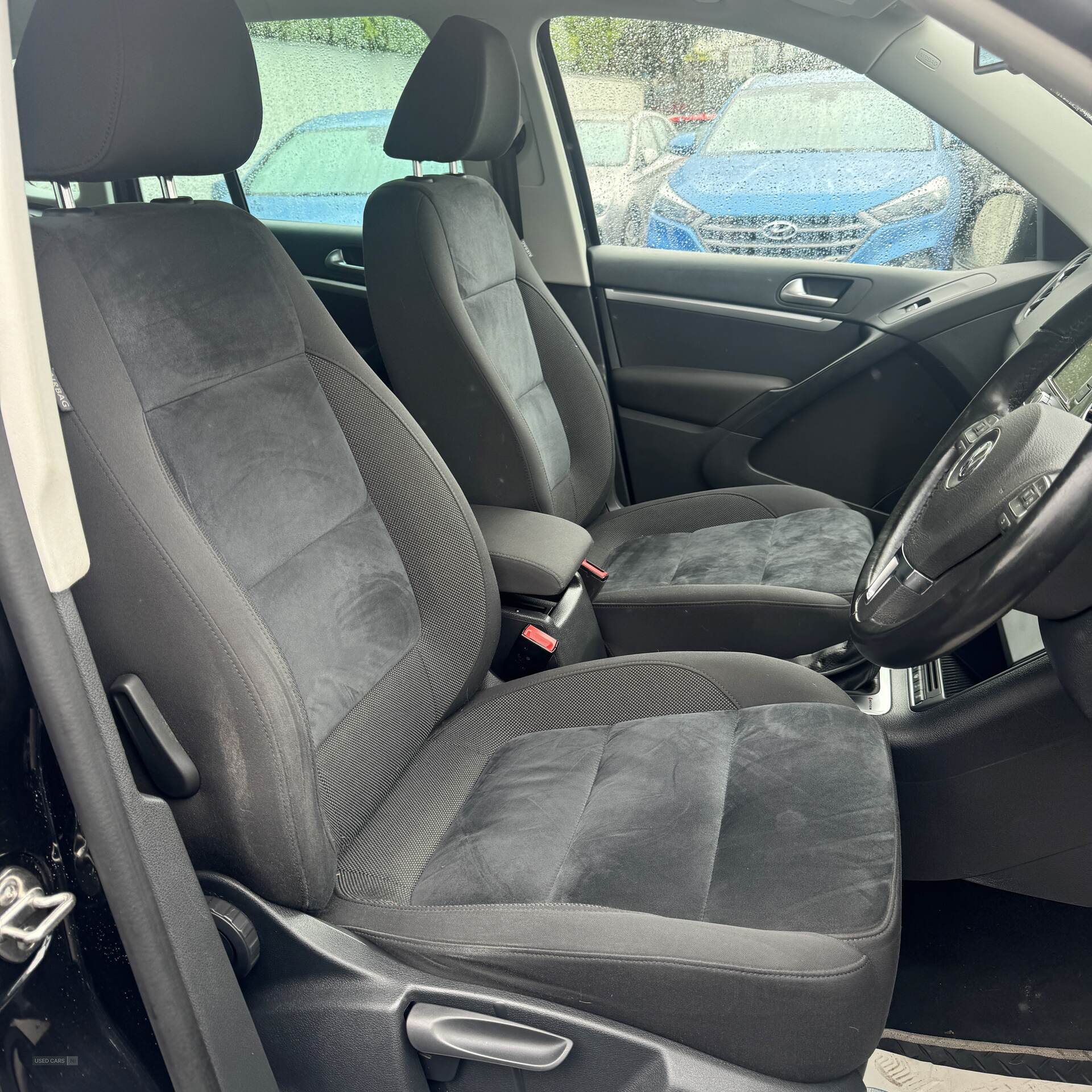 Volkswagen Tiguan DIESEL ESTATE in Down