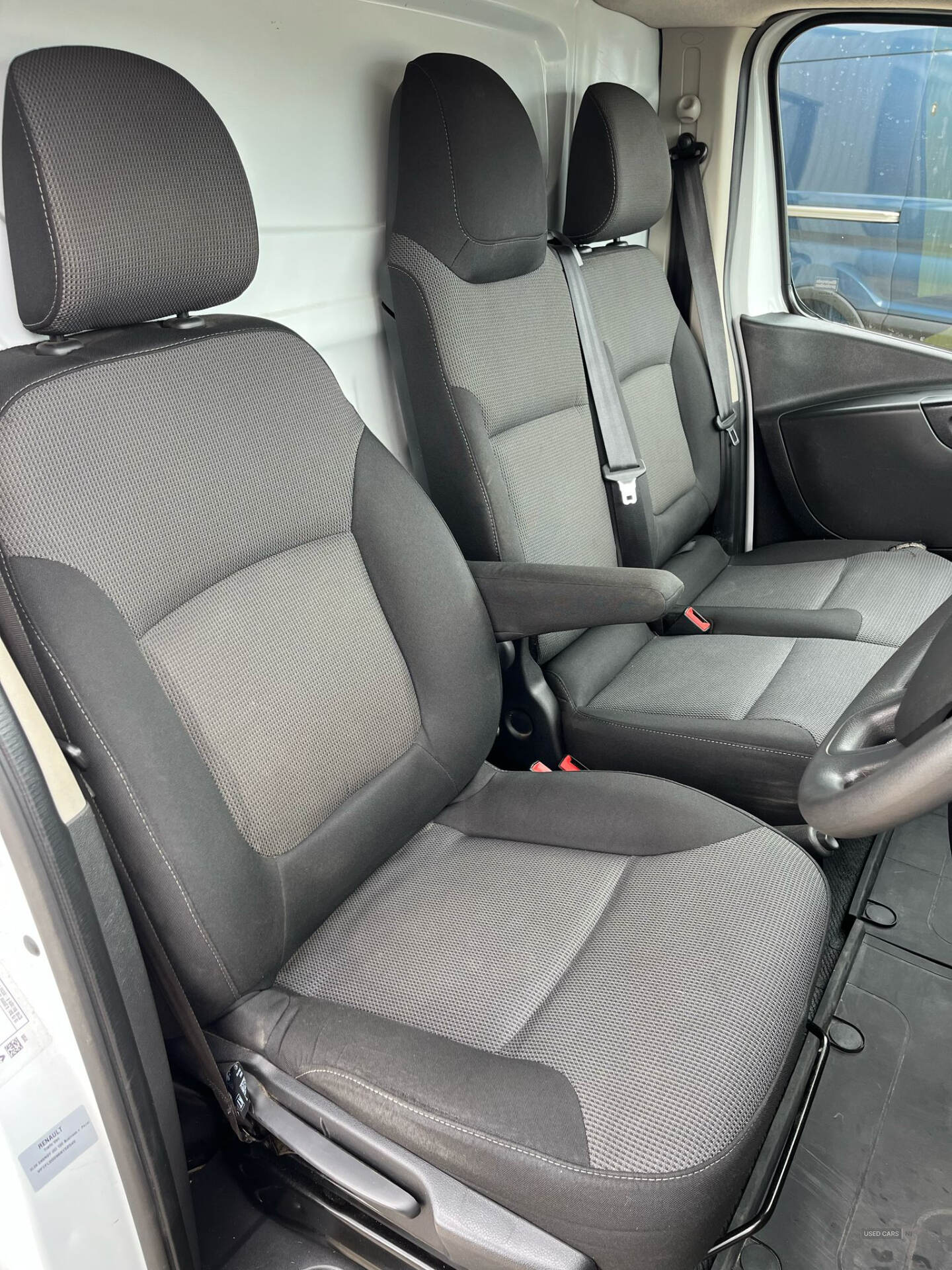 Nov 2021 Renault Trafic SL28 ENERGY dCi 120 Business+ Van