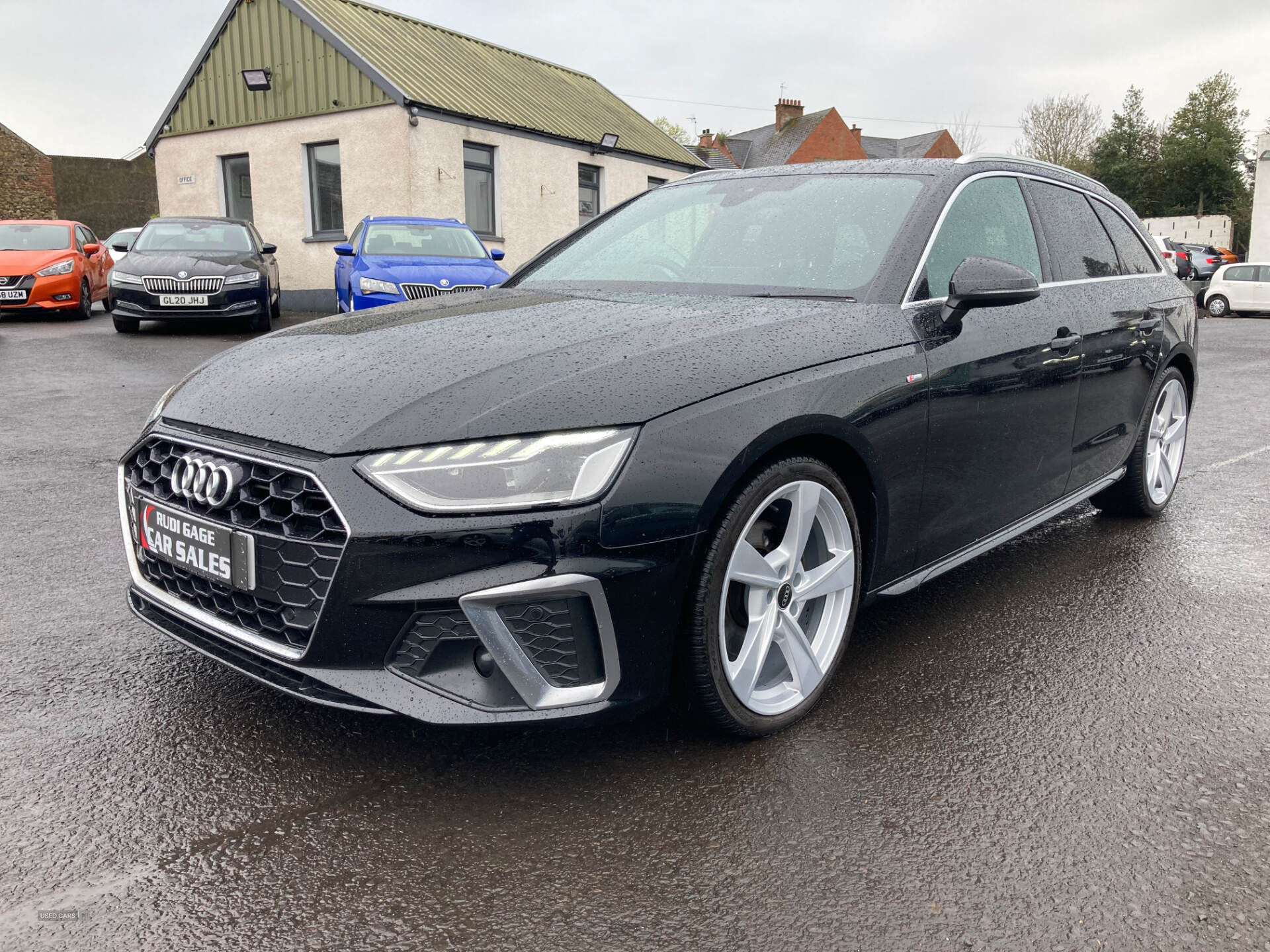Audi A4 DIESEL AVANT in Antrim