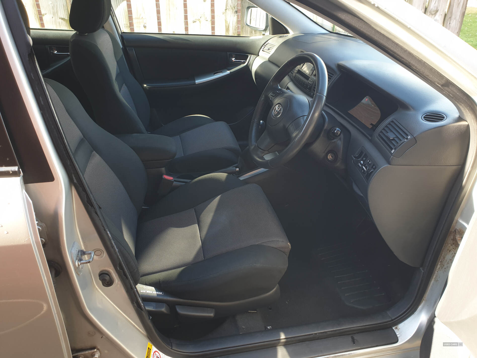 Mar 2006 Toyota Corolla 1.4 VVT-i Colour Collection 5dr