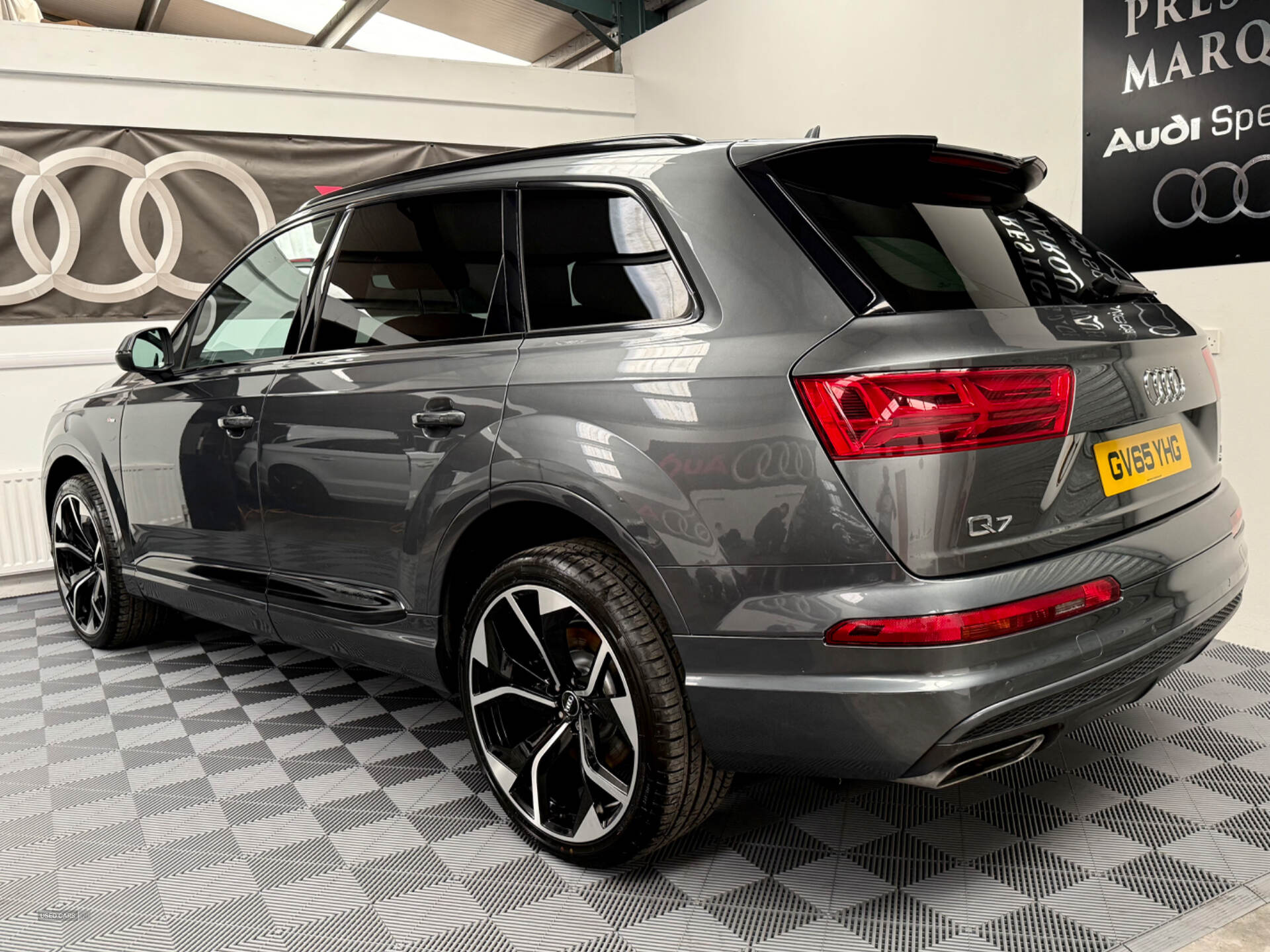 Feb 2016 Audi Q7 3.0 TDI 218 Quattro S Line 5dr Tip Auto