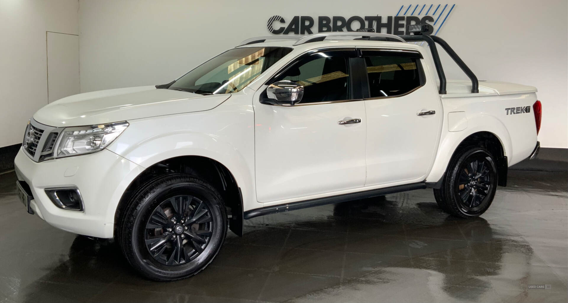 Jan 2018 Nissan Navara Double Cab Pick Up Trek-1 2.3dCi 190 4WD Auto