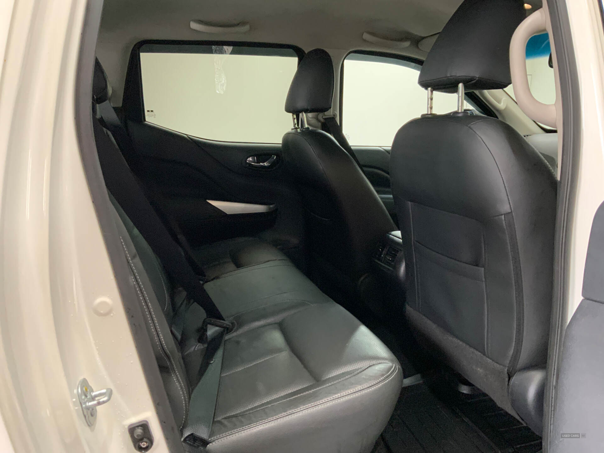 Jan 2018 Nissan Navara Double Cab Pick Up Trek-1 2.3dCi 190 4WD Auto