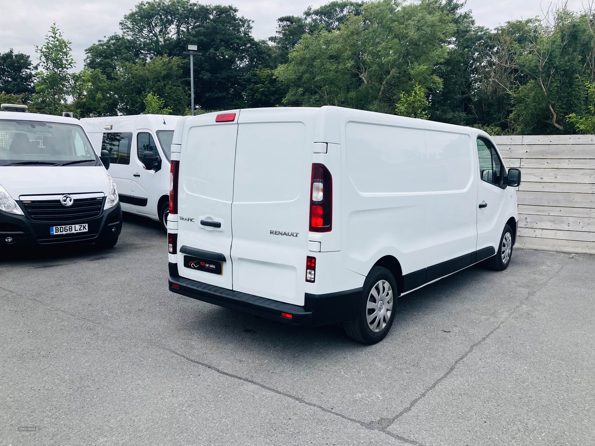 Renault Trafic LWB DIESEL in Down