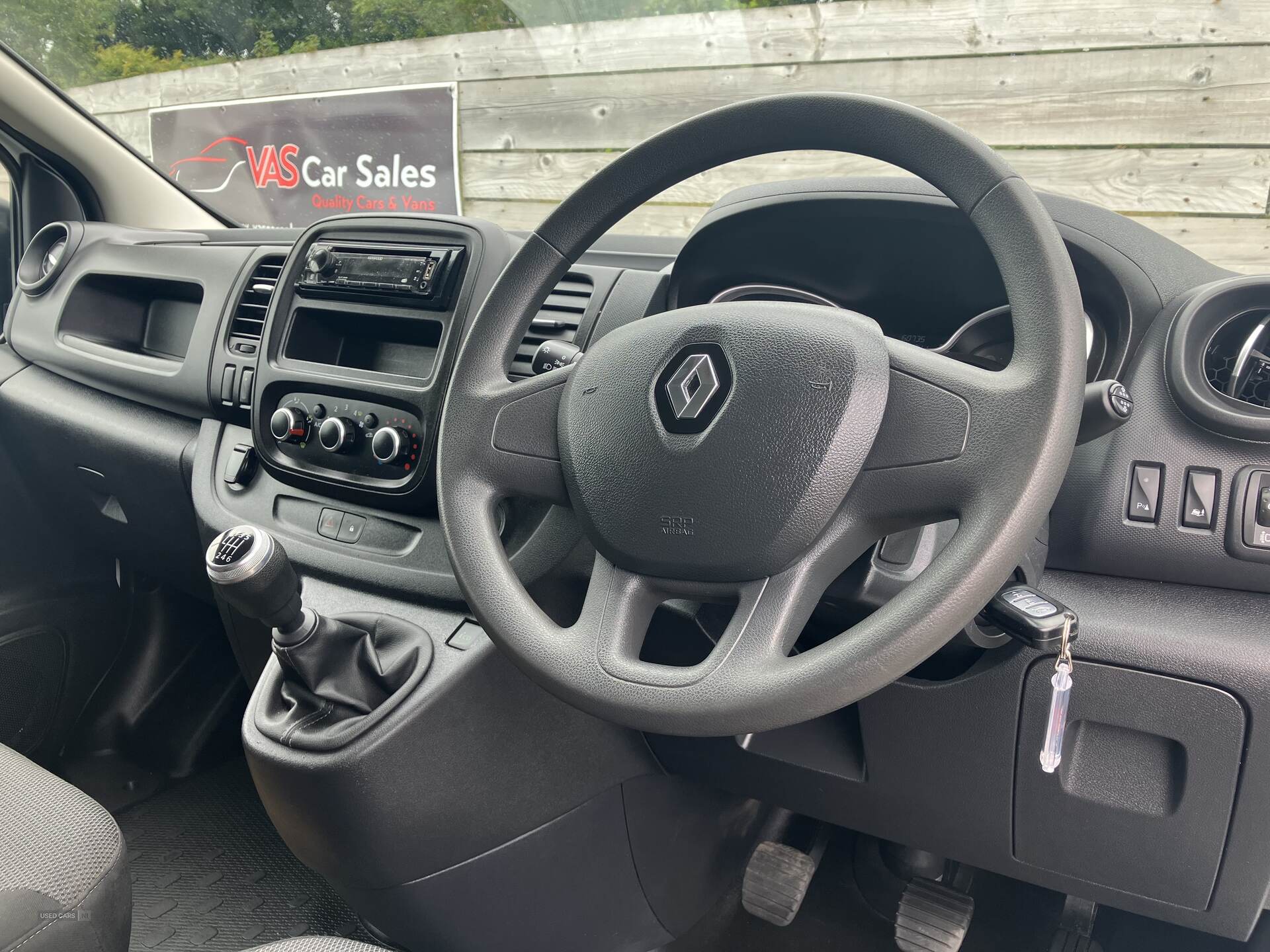 Renault Trafic LWB DIESEL in Down