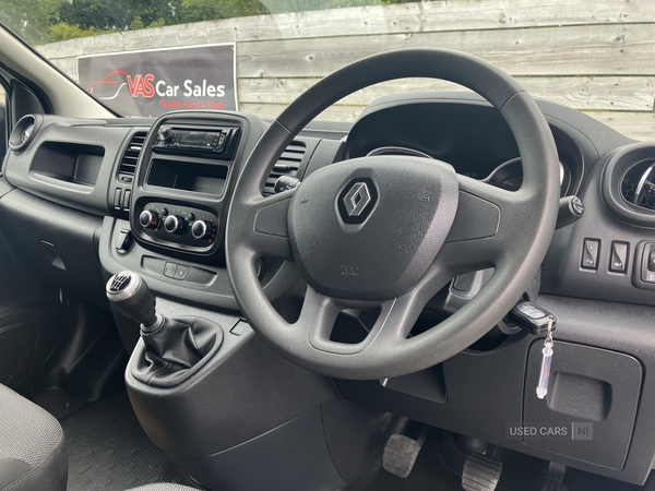 Renault Trafic LWB DIESEL in Down