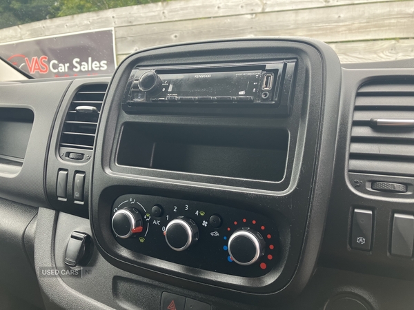 Renault Trafic LWB DIESEL in Down