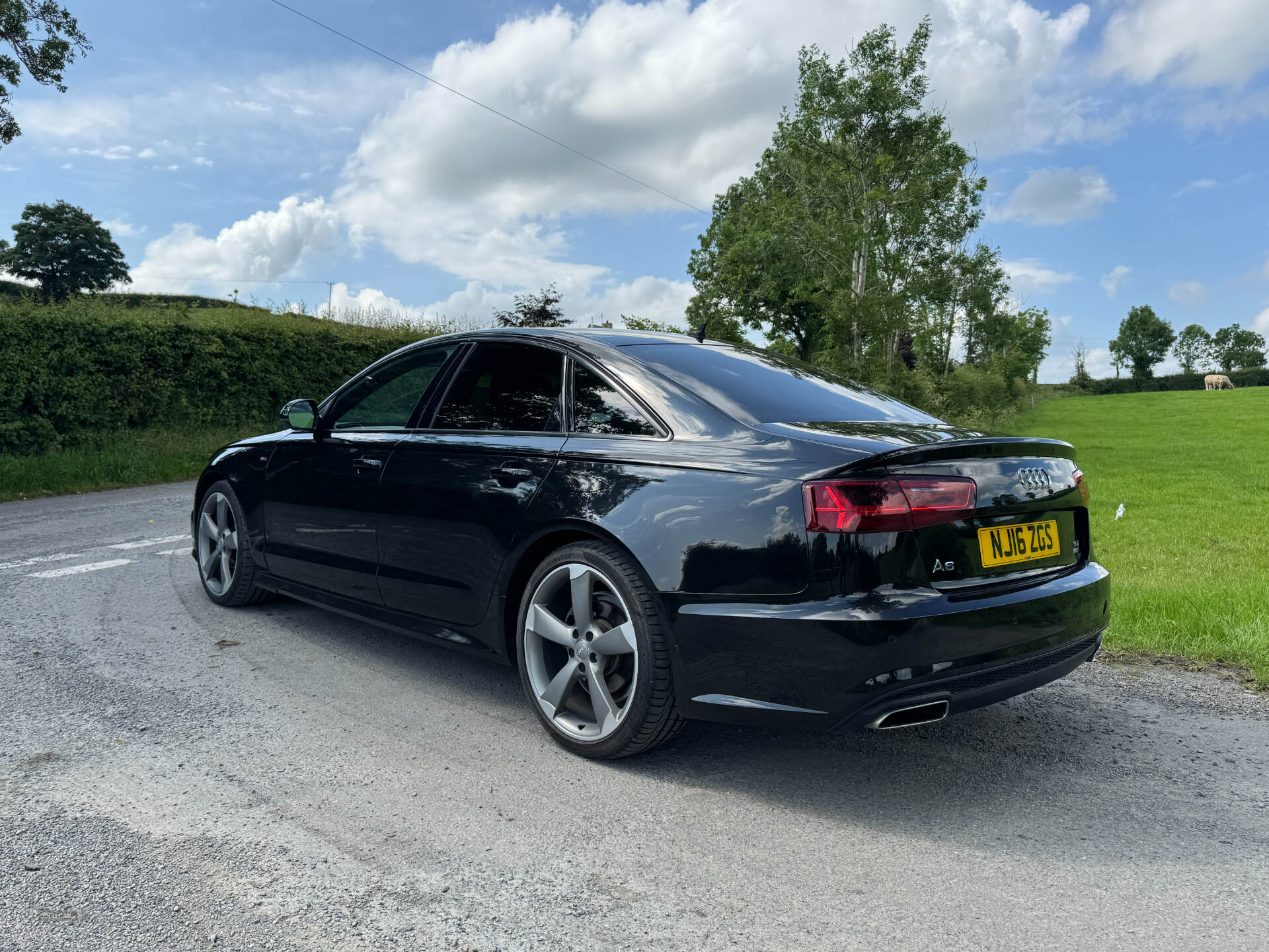 Mar 2016 Audi A6 2.0 TDI Ultra Black Edition 4dr