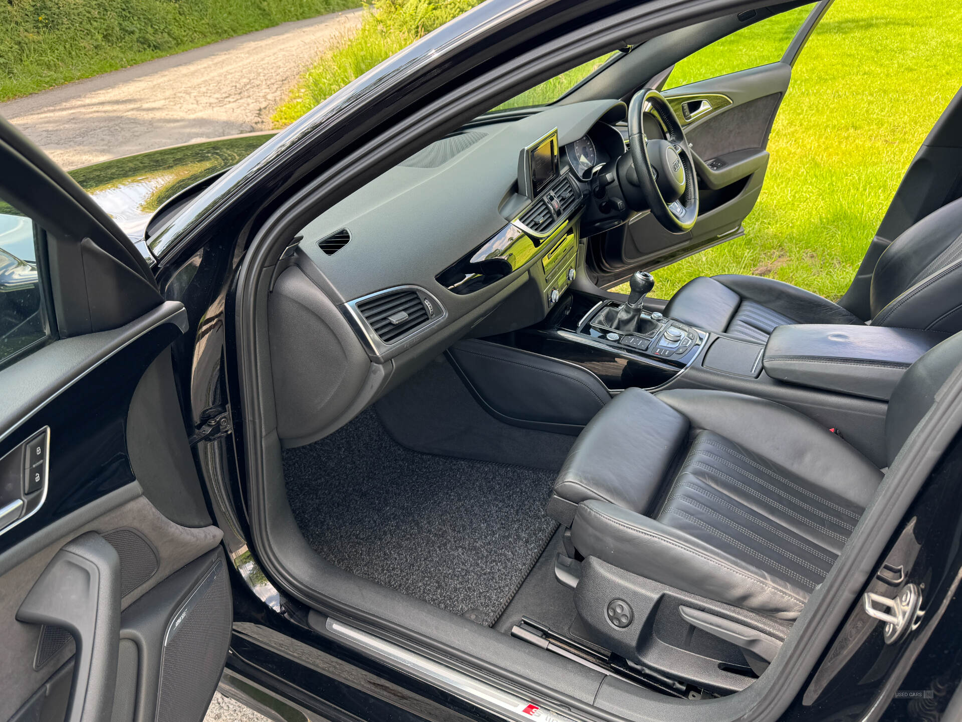 Mar 2016 Audi A6 2.0 TDI Ultra Black Edition 4dr