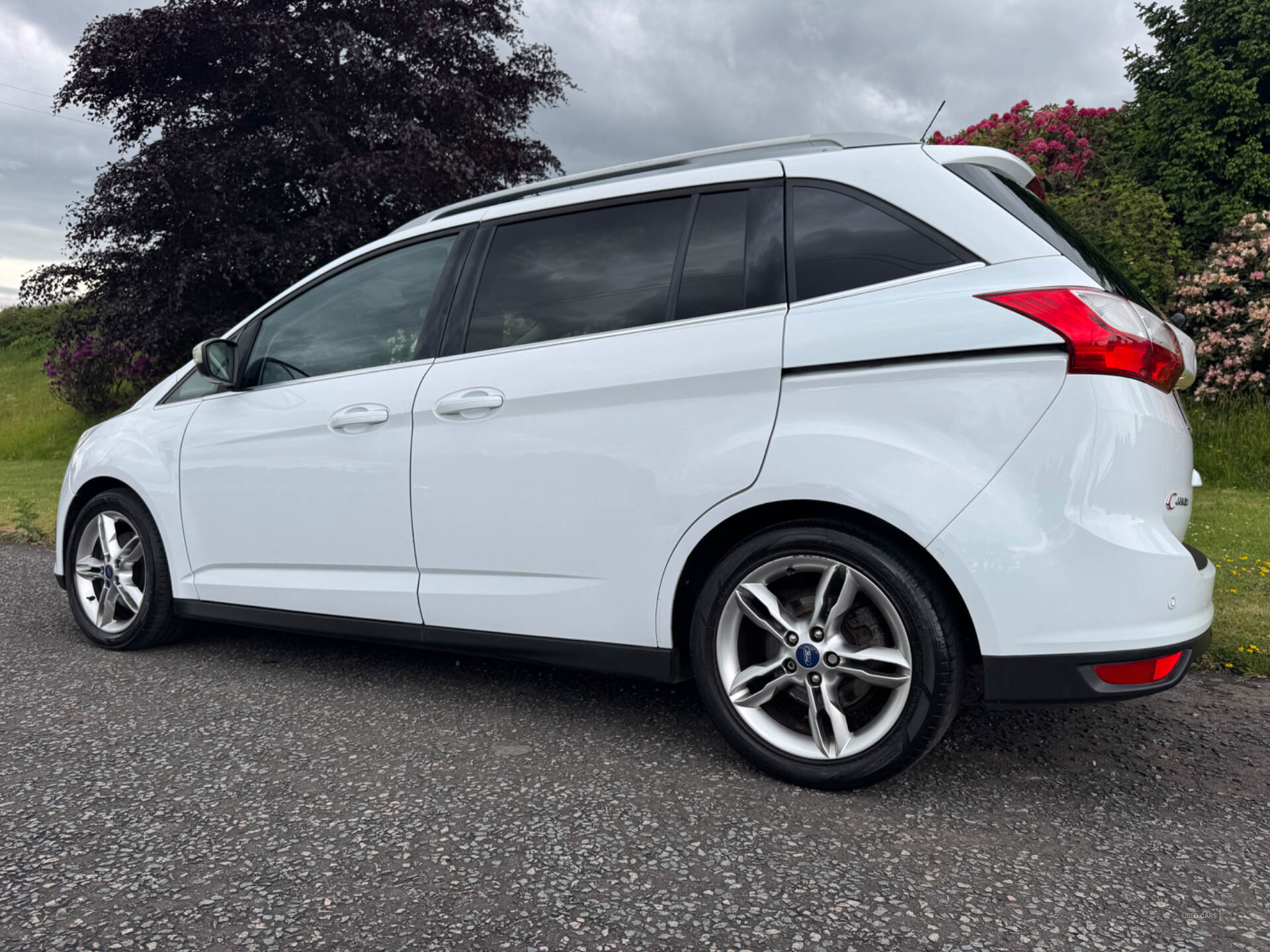 Dec 2013 Ford Grand C-MAX 1.6 TDCi Titanium X 5dr