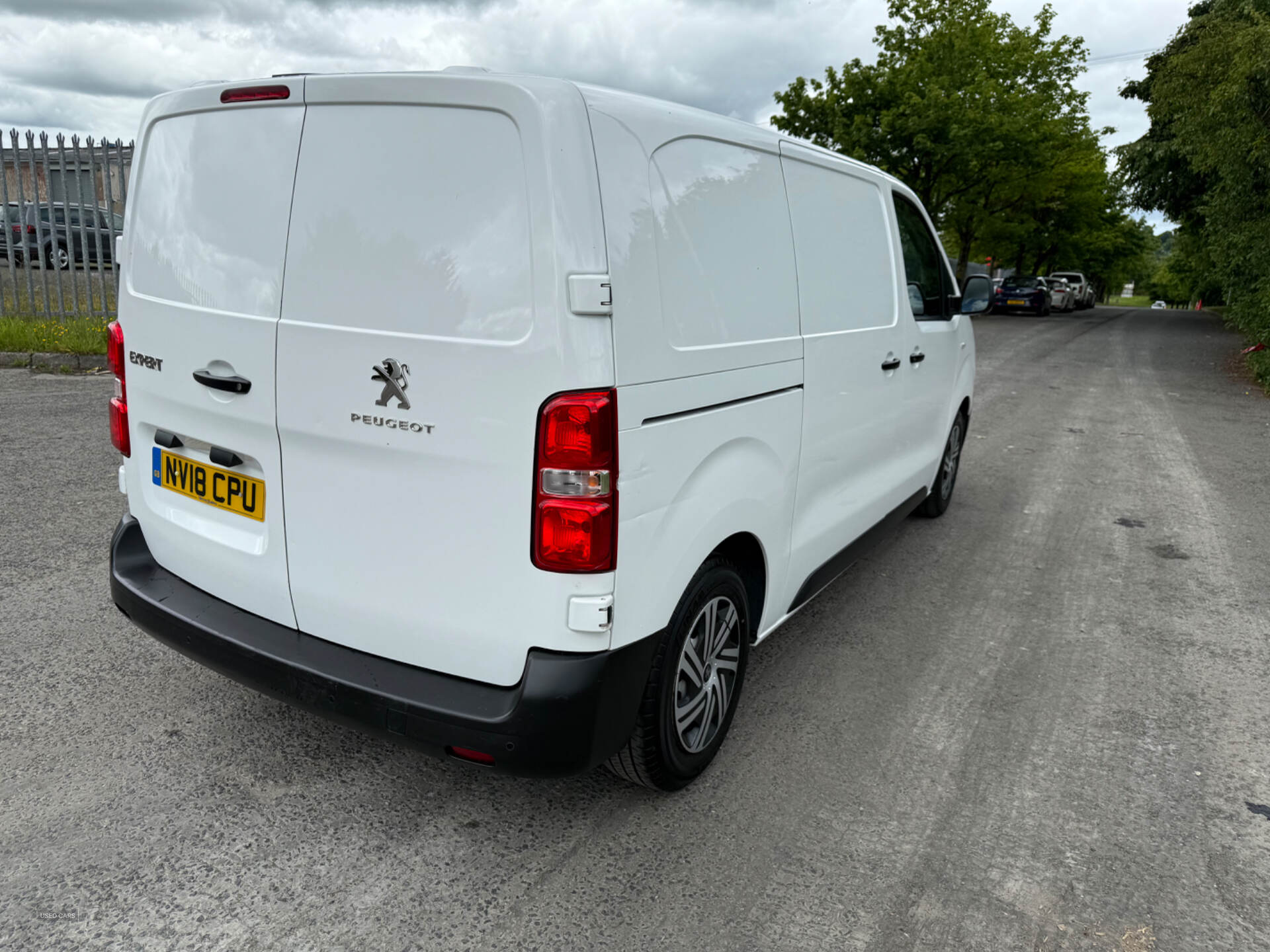 Peugeot Expert STANDARD DIESEL in Derry / Londonderry