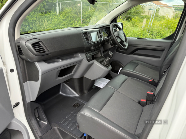 Peugeot Expert STANDARD DIESEL in Derry / Londonderry
