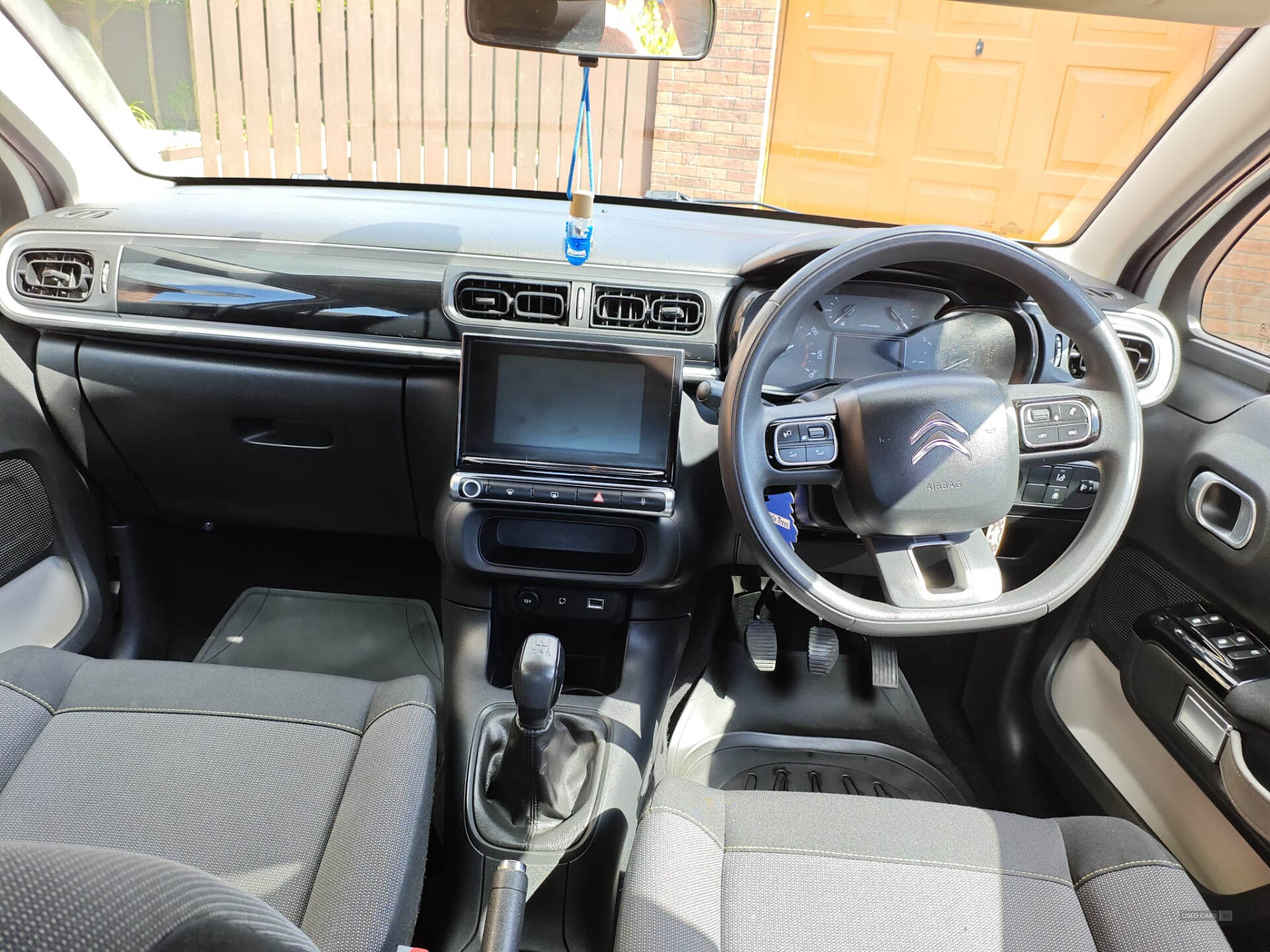 Mar 2017 Citroen C3 1.2 PureTech 82 Feel 5dr