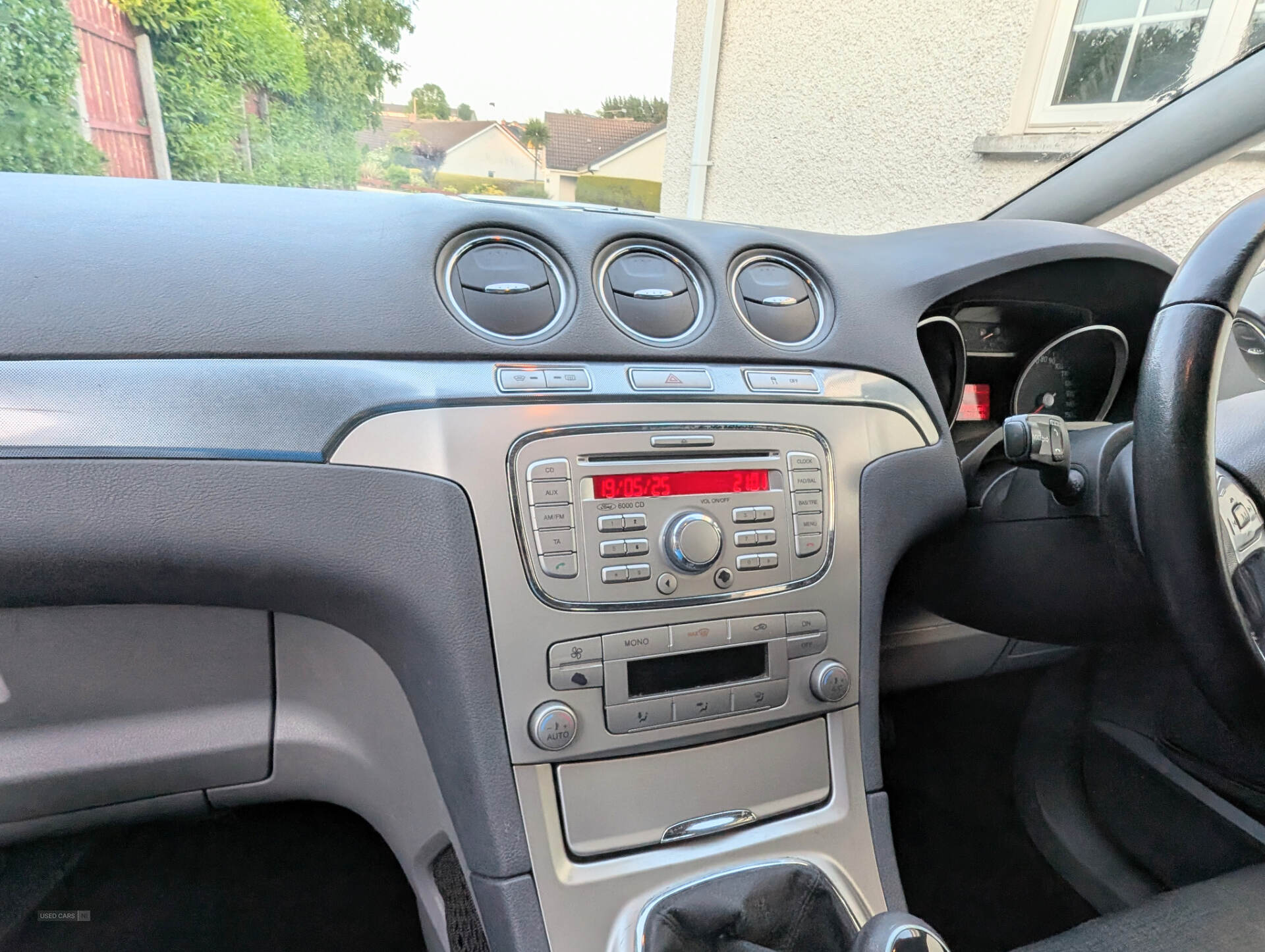 Jul 2009 Ford S-Max 2.0 TDCi Zetec 5dr