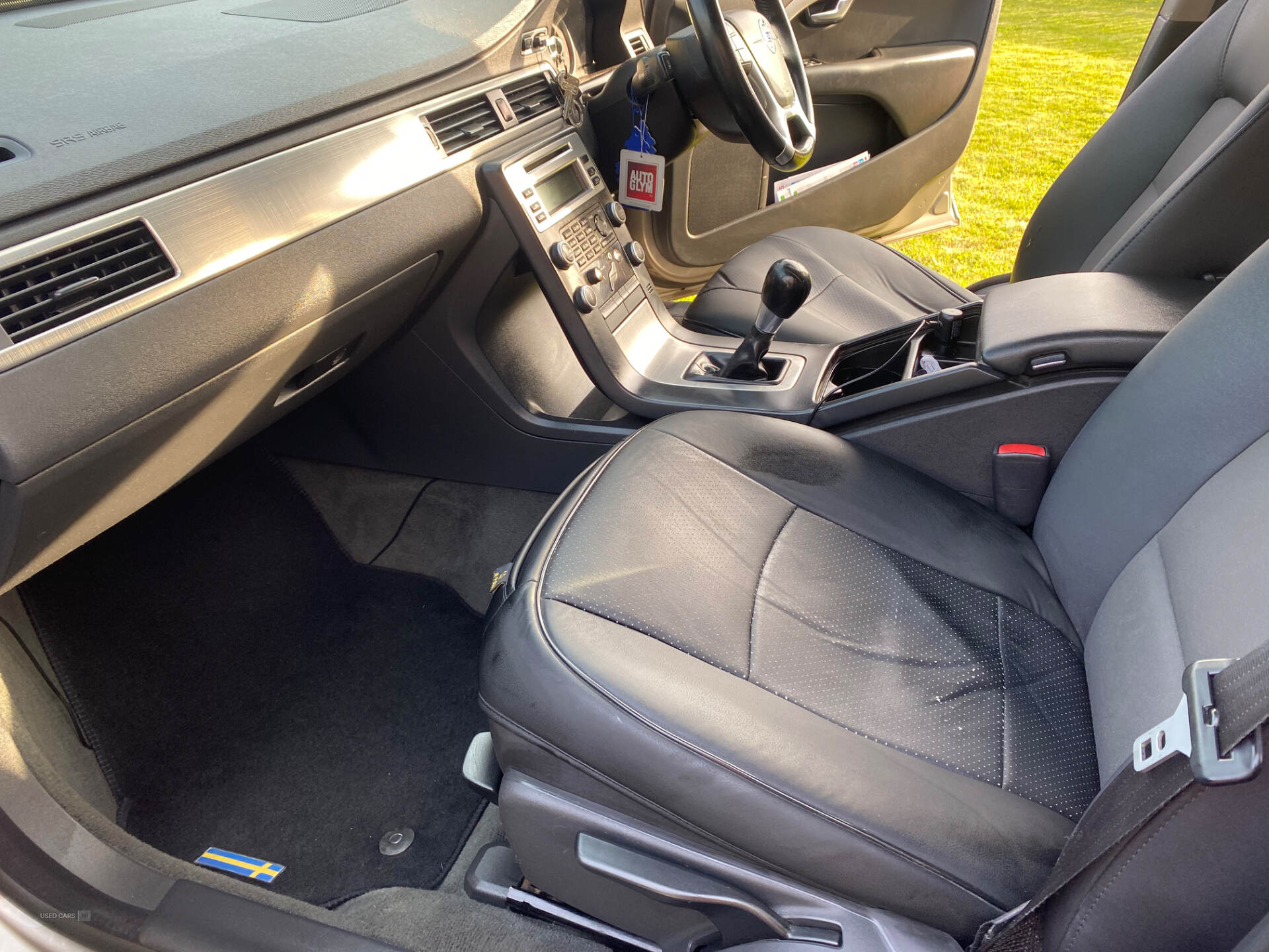 Mar 2010 Volvo V70 2.0D SE 5dr