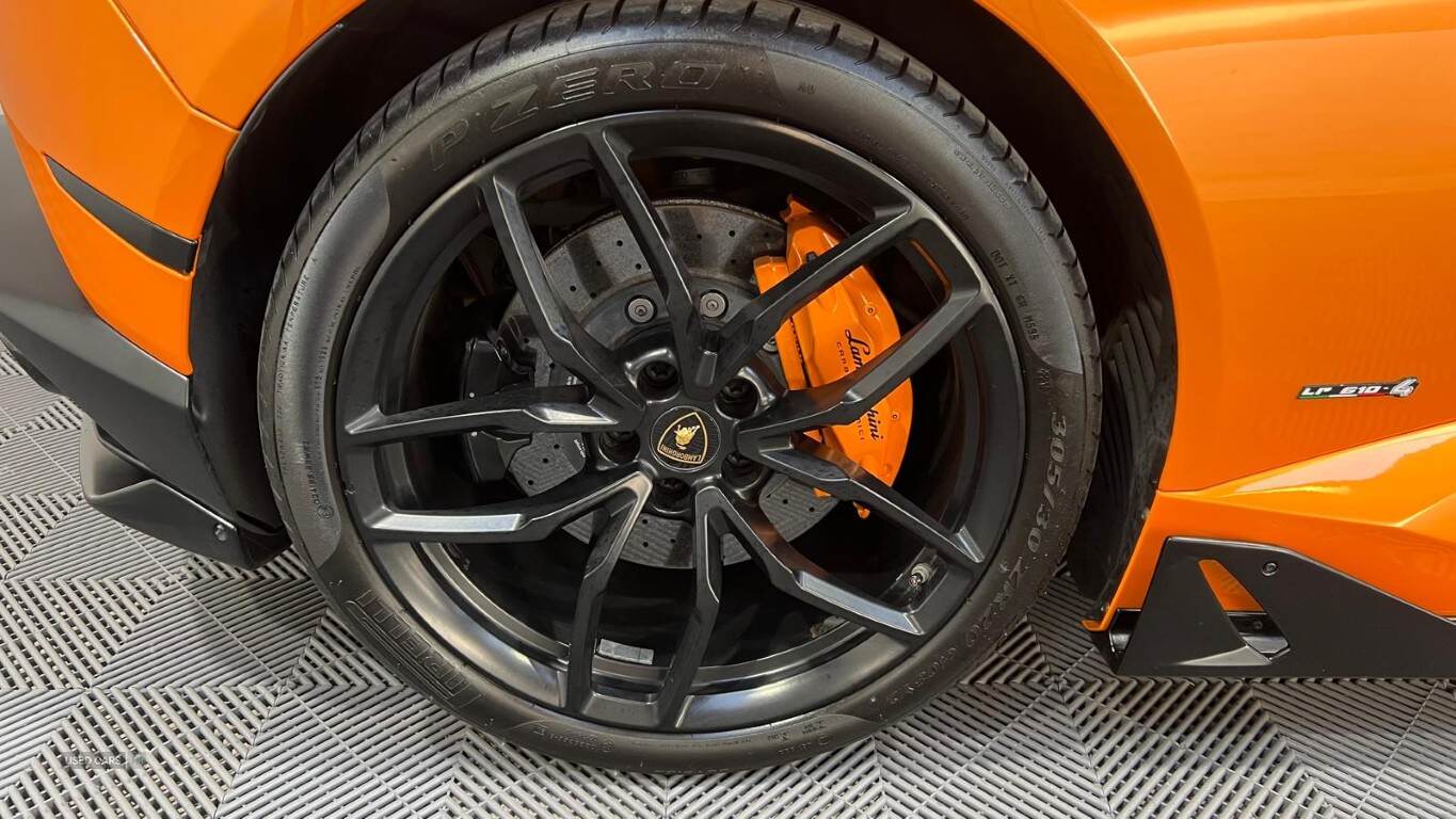 Mar 2015 Lamborghini Huracan LP 610-4 2dr LDF