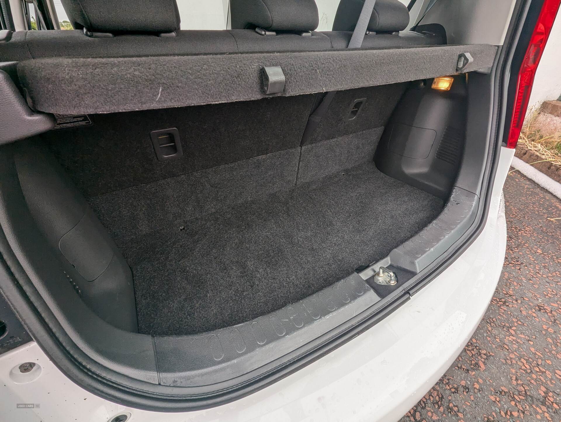 Sep 2014 Suzuki Splash 1.0 SZ3 5dr