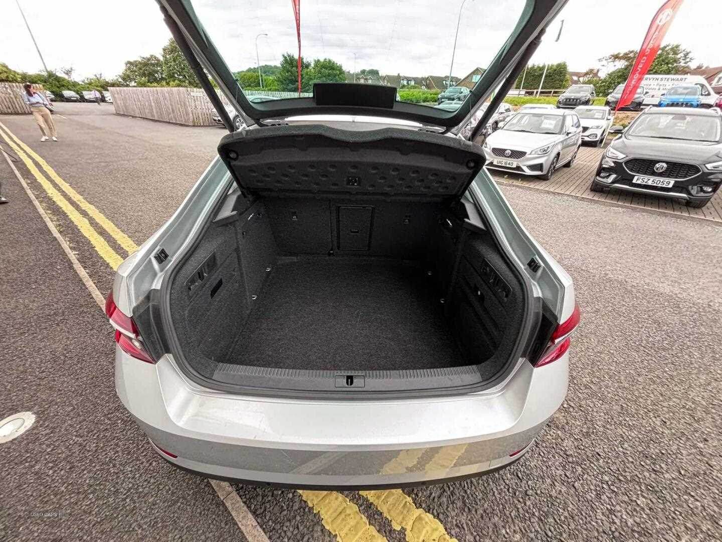 Aug 2023 Skoda Superb 2.0 TDI CR 200 Laurin + Klement 5dr DSG