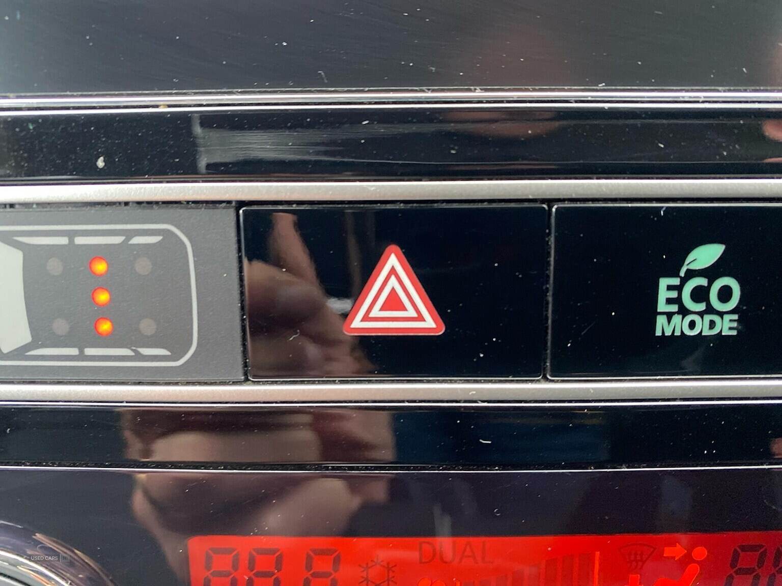 Dec 2018 Mitsubishi Outlander 2.4 Phev Juro 5Dr Auto