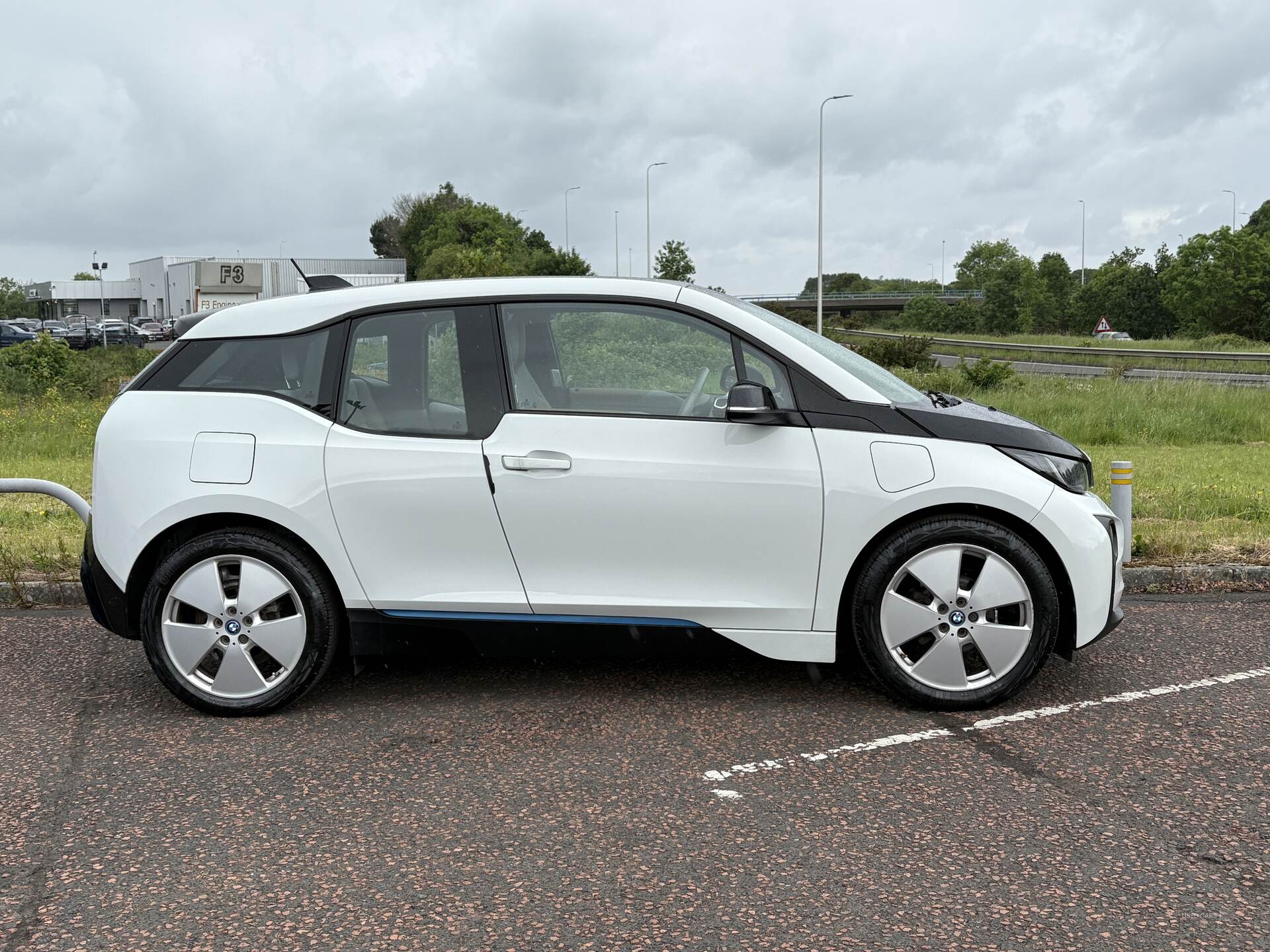 Jun 2017 BMW i3 125kW Range Extender 33kWh 5dr Auto