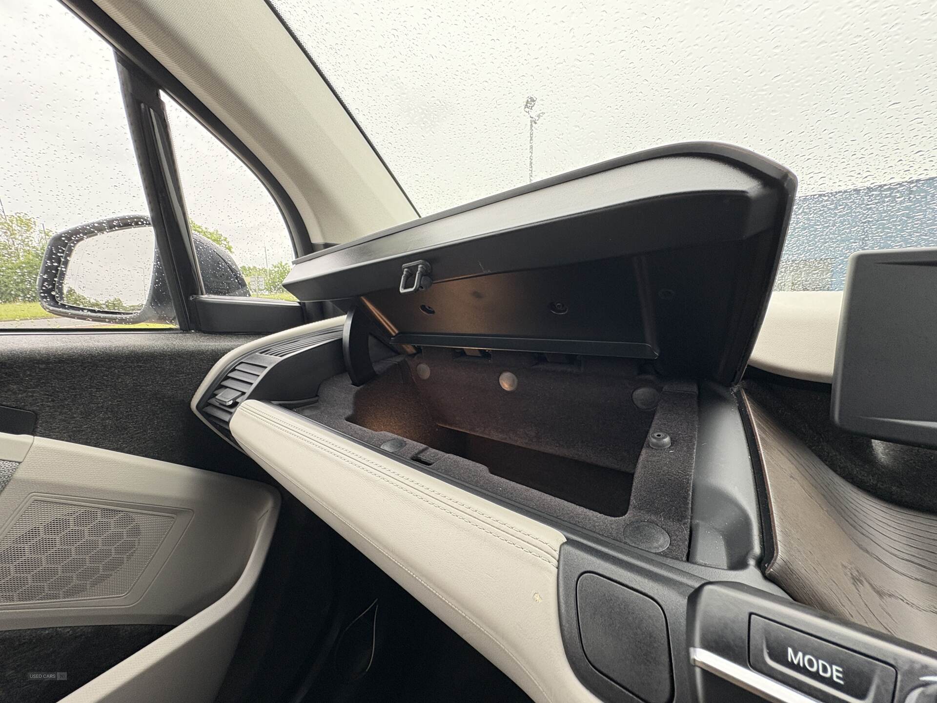 Jun 2017 BMW i3 125kW Range Extender 33kWh 5dr Auto