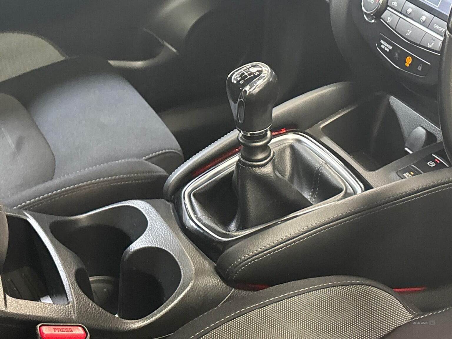 Jun 2018 Nissan Qashqai 1.2 Dig-T N-Connecta 5Dr