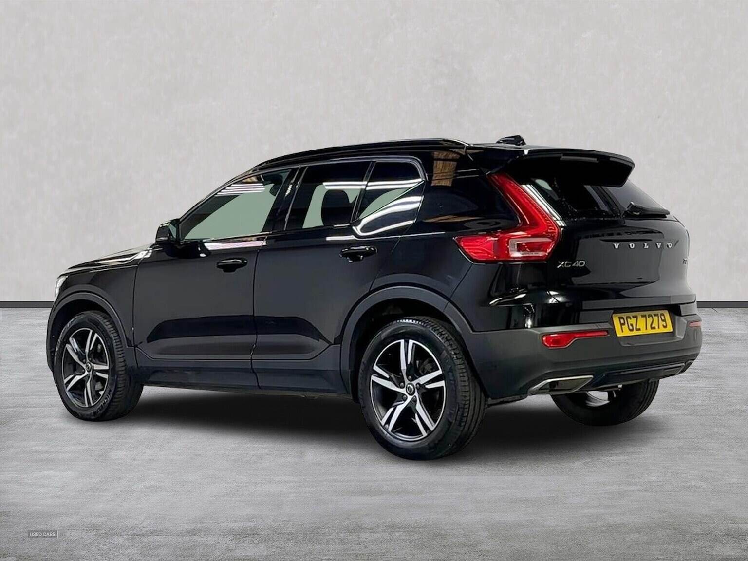 Feb 2020 Volvo XC40 1.5 T3 [163] R Design 5Dr
