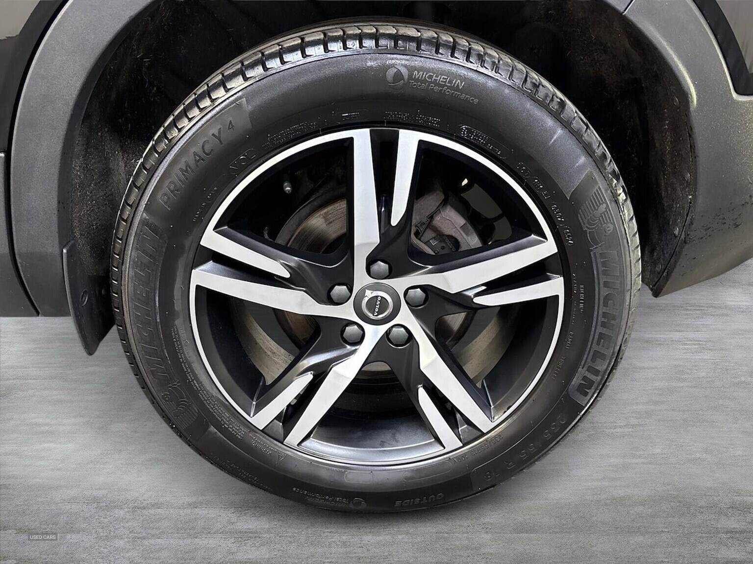 Feb 2020 Volvo XC40 1.5 T3 [163] R Design 5Dr