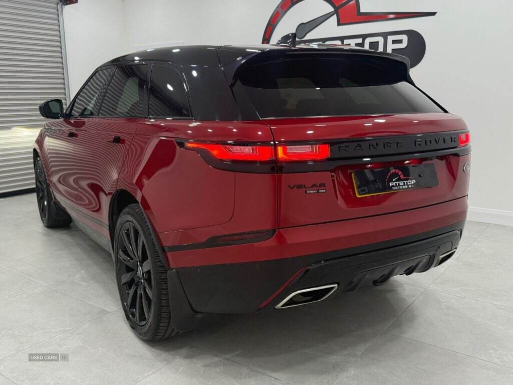 Sep 2018 Land Rover Range Rover Velar 3.0 D300 R-Dynamic HSE 5dr Auto