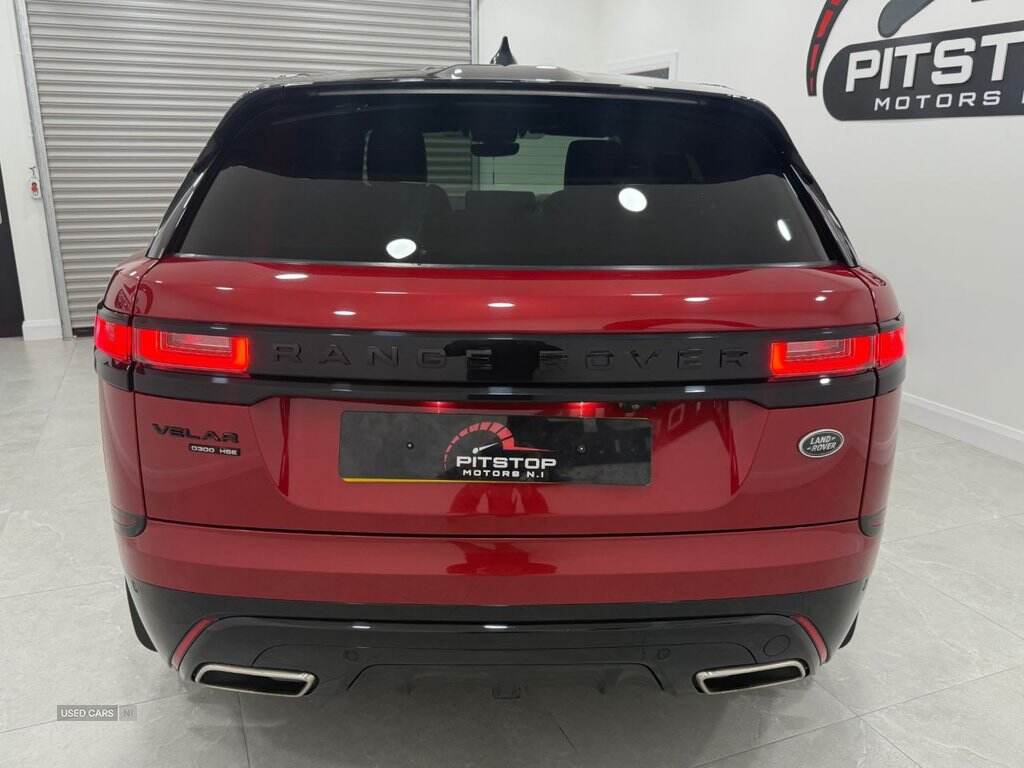 Sep 2018 Land Rover Range Rover Velar 3.0 D300 R-Dynamic HSE 5dr Auto