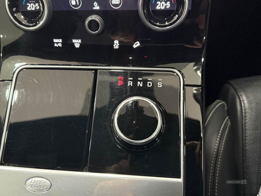 Sep 2018 Land Rover Range Rover Velar 3.0 D300 R-Dynamic HSE 5dr Auto