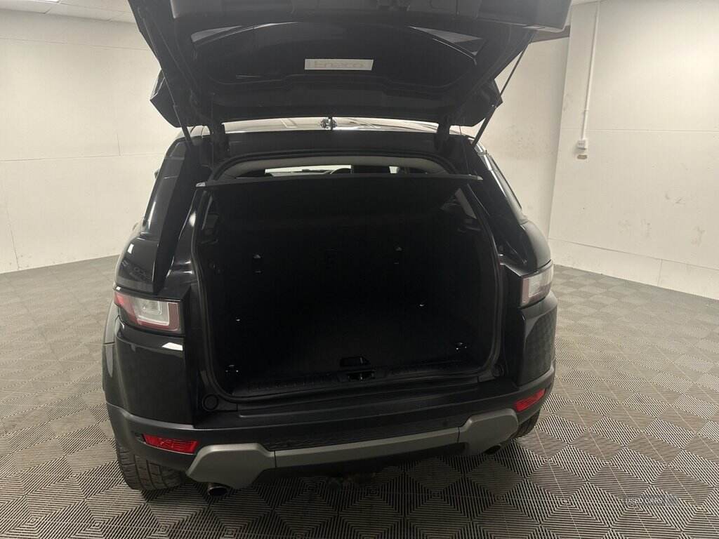 Apr 2016 Land Rover Range Rover Evoque 2.0 eD4 SE Tech 5dr 2WD