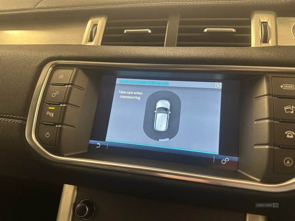 Apr 2016 Land Rover Range Rover Evoque 2.0 eD4 SE Tech 5dr 2WD