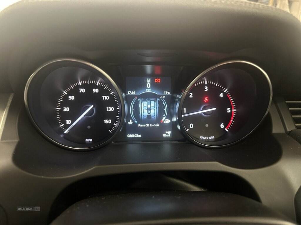 Apr 2016 Land Rover Range Rover Evoque 2.0 eD4 SE Tech 5dr 2WD