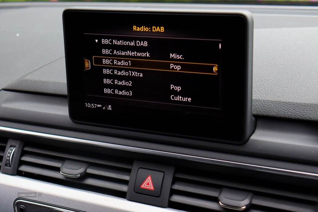 Dec 2016 Audi A4 2.0 TDI Ultra SE 4dr