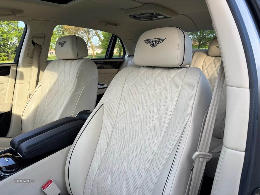 Jan 2014 Bentley Flying Spur 6.0 W12 4dr Auto
