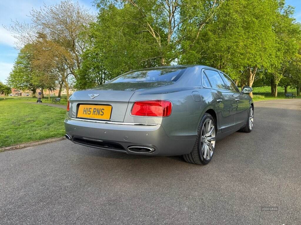 Jan 2014 Bentley Flying Spur 6.0 W12 4dr Auto