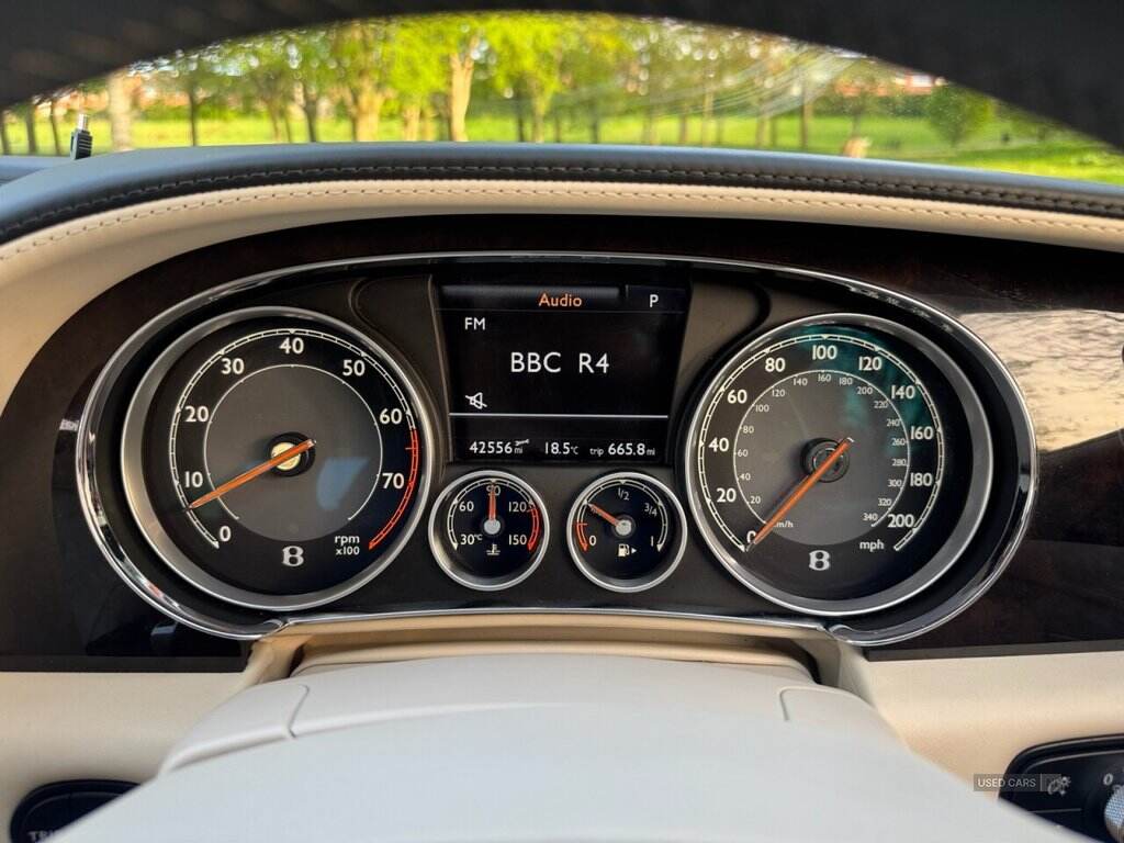 Jan 2014 Bentley Flying Spur 6.0 W12 4dr Auto