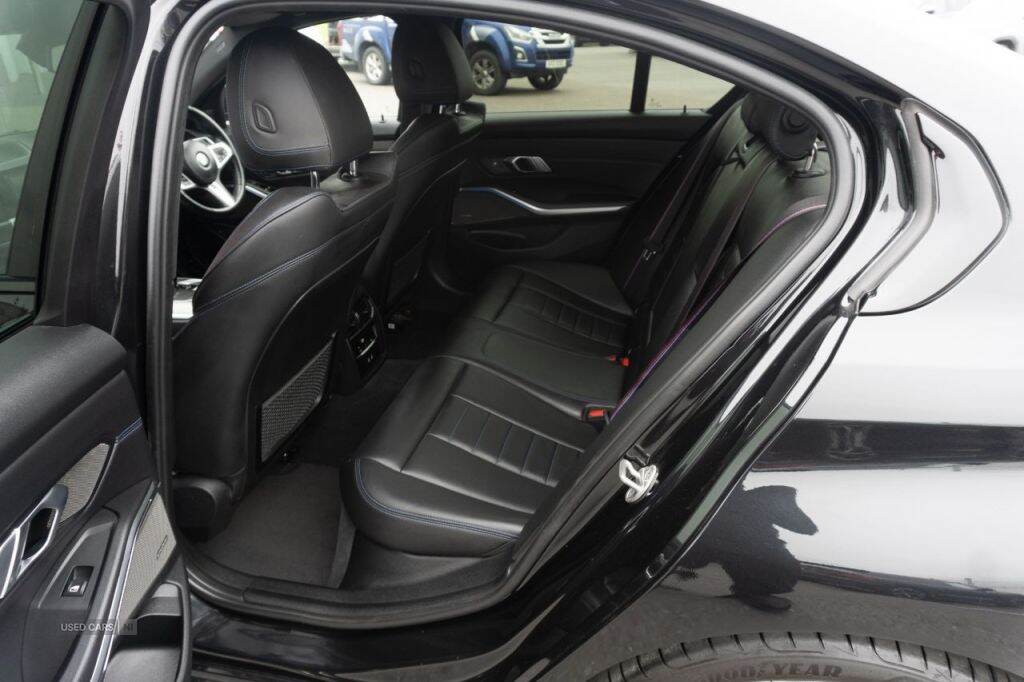 Jun 2022 BMW 3 Series 330d MHT M Sport 4dr Step Auto