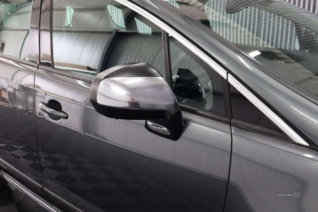 Oct 2014 Peugeot 3008 1.6 HDi Active 5dr