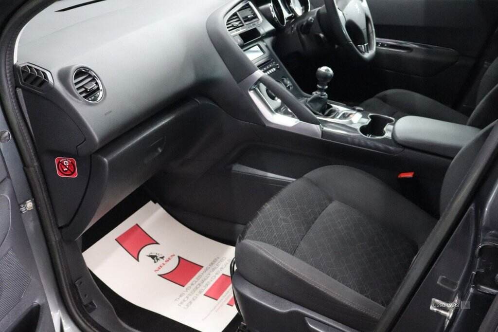 Oct 2014 Peugeot 3008 1.6 HDi Active 5dr