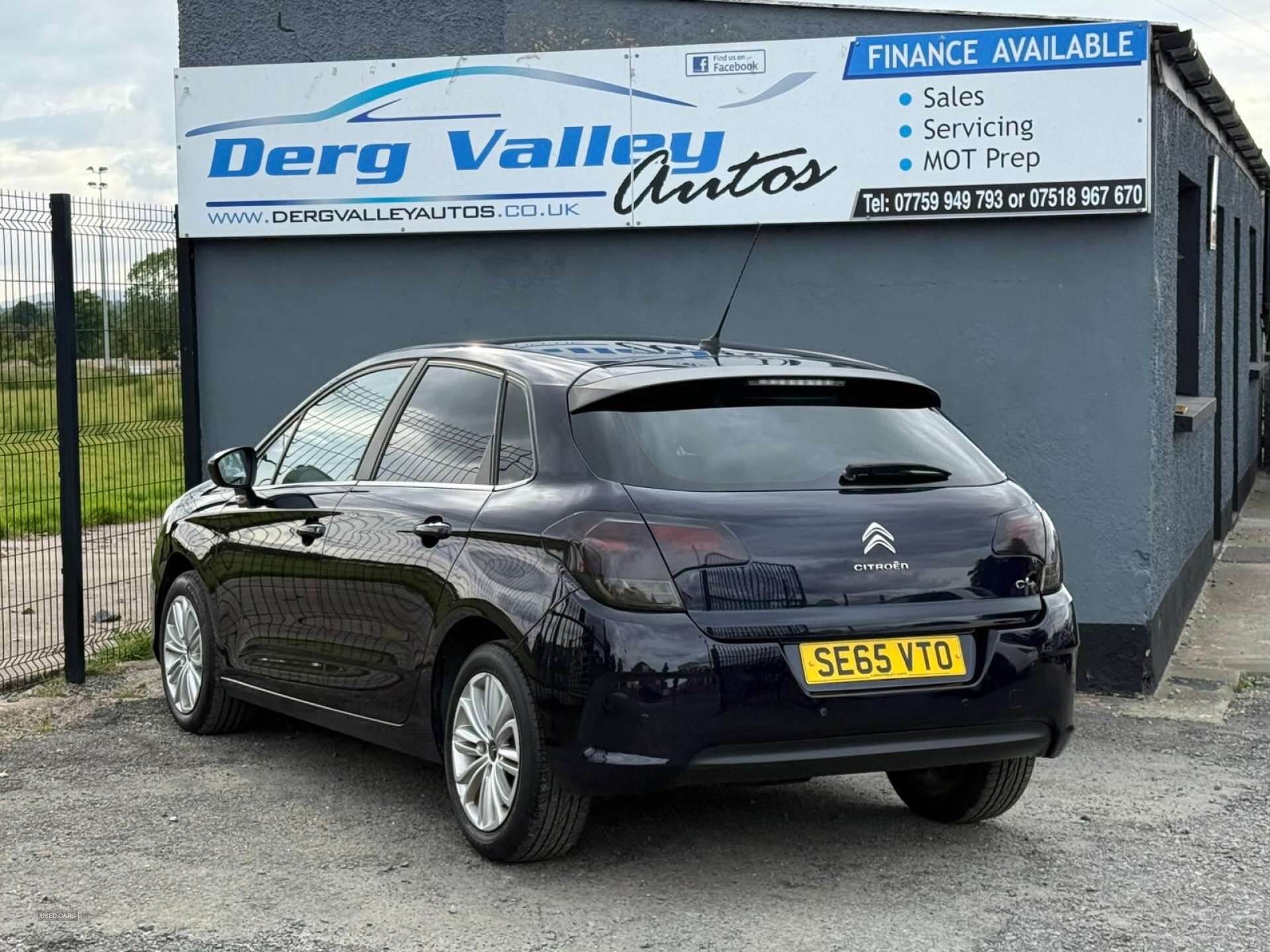 Jan 2016 Citroen C4 1.6 BlueHDi Feel 5dr