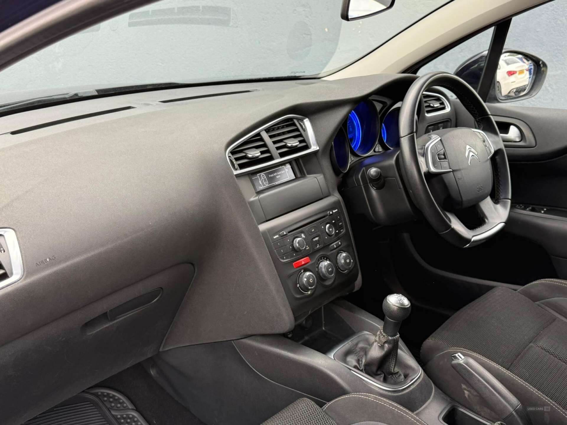 Jan 2016 Citroen C4 1.6 BlueHDi Feel 5dr