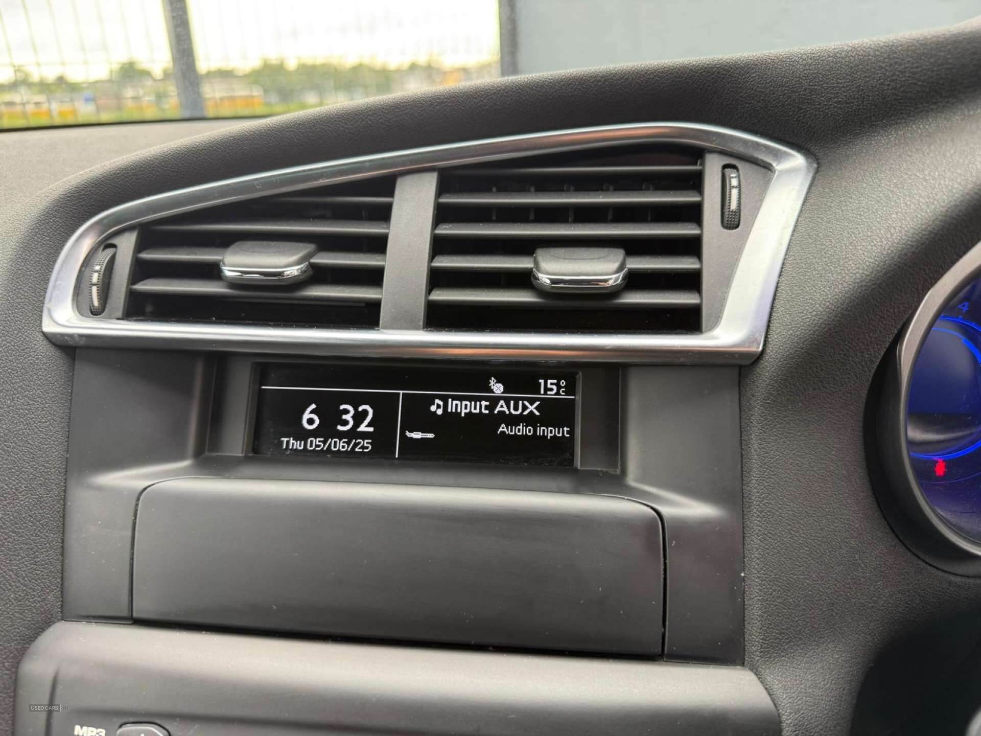 Jan 2016 Citroen C4 1.6 BlueHDi Feel 5dr