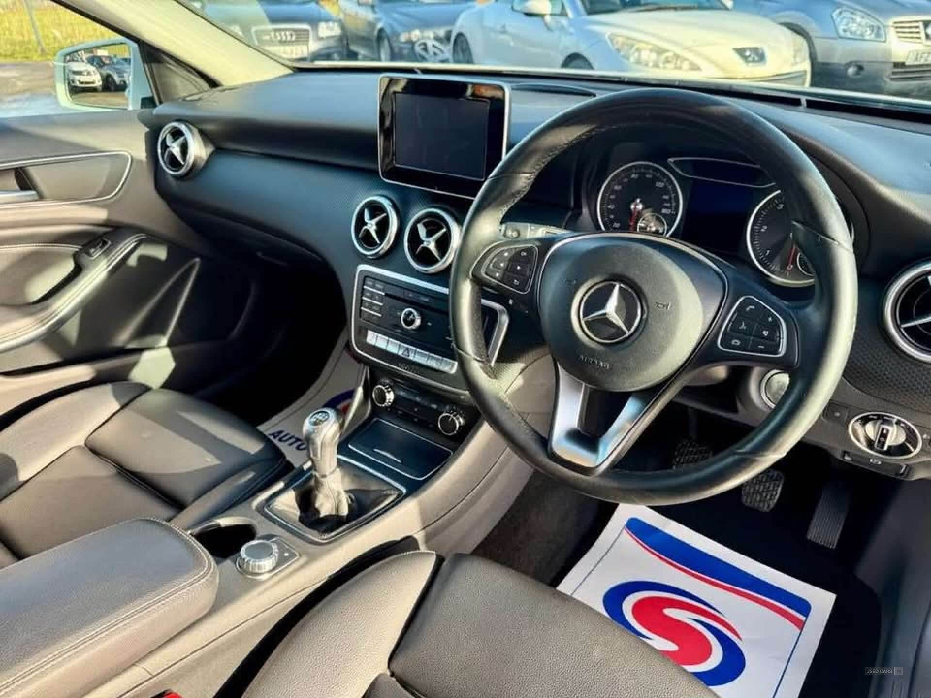 Jan 2016 Mercedes-Benz A-Class A180d Sport 5dr