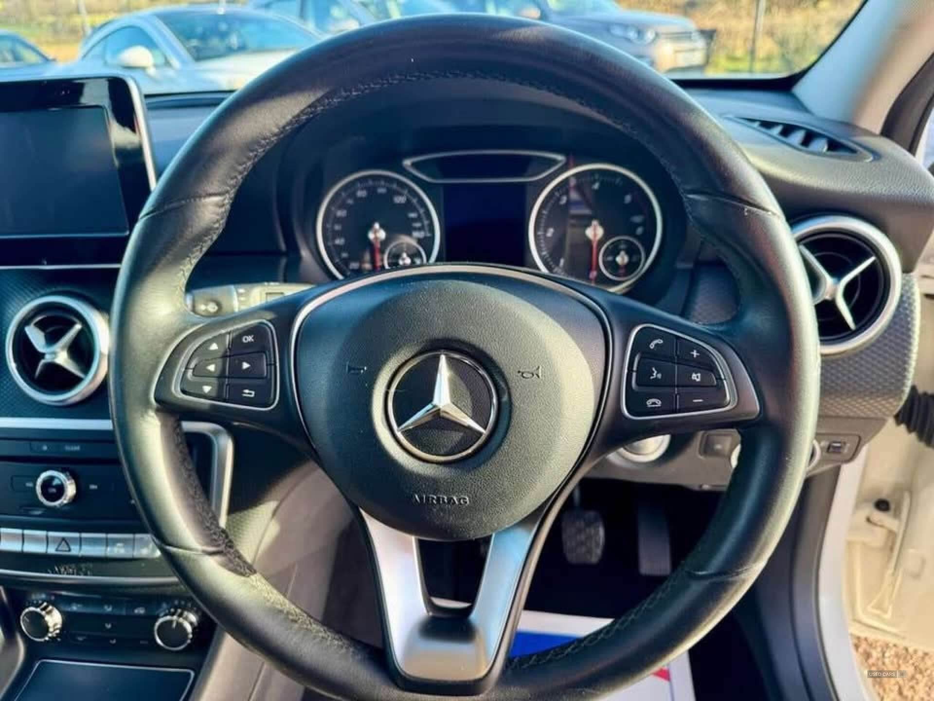 Jan 2016 Mercedes-Benz A-Class A180d Sport 5dr