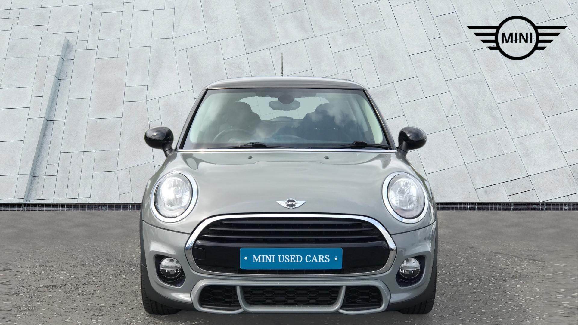 Mar 2017 MINI Hatch Cooper 1.5 Cooper 3dr