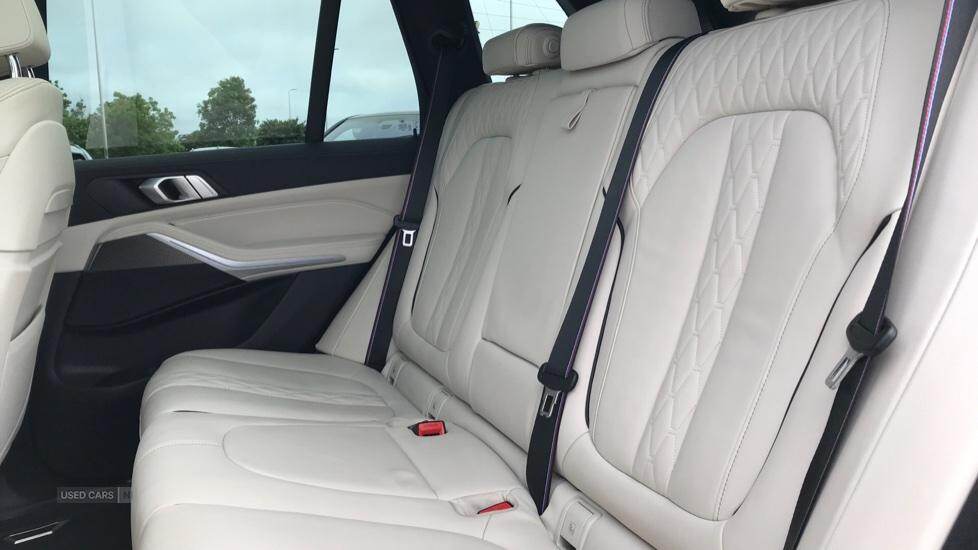 Feb 2022 BMW X5 xDrive30d MHT M Sport 5dr Auto