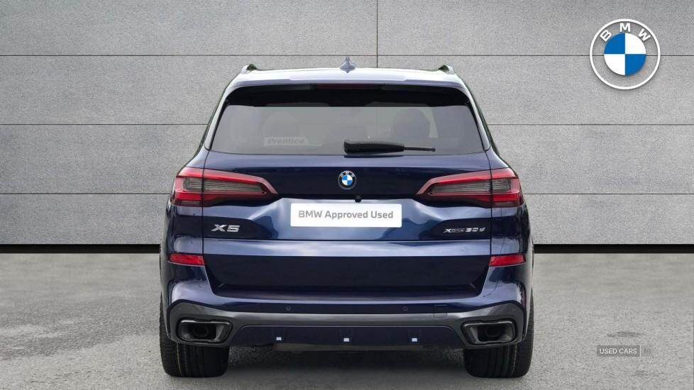 Feb 2022 BMW X5 xDrive30d MHT M Sport 5dr Auto